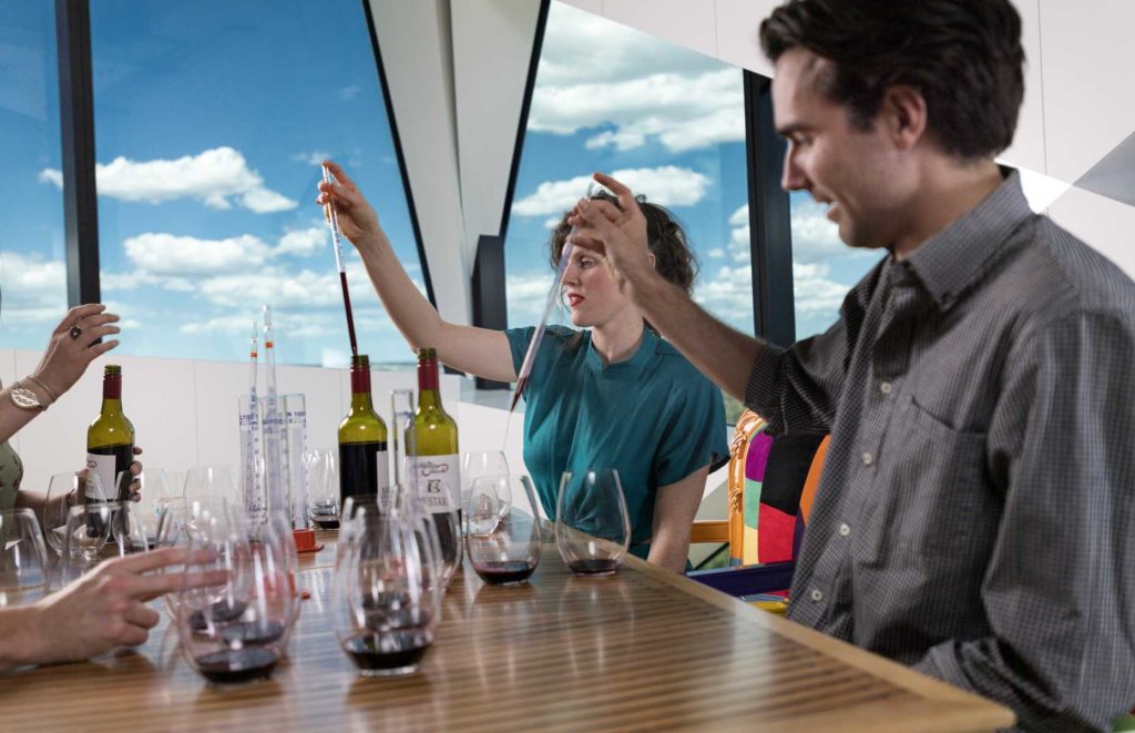 Voyage vignobles Australie - Atelier création de vin